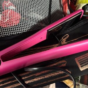 CHI Pink Hair Straightener